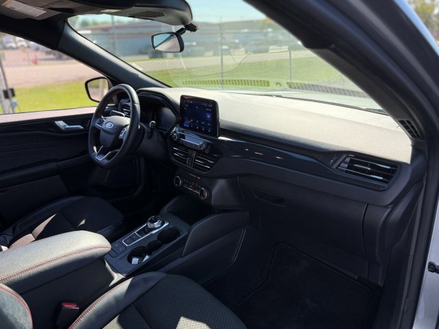 Used 2024 Ford Escape ST-Line image 21