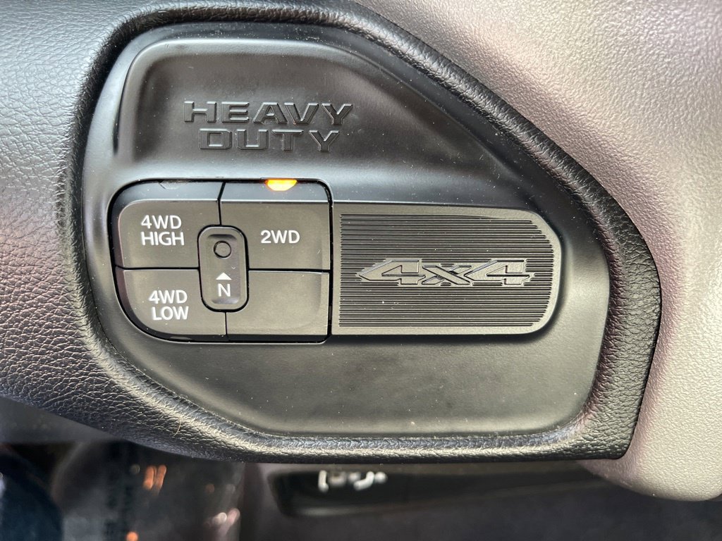 Used 2024 RAM 3500 Big Horn AWD/4WD image 22