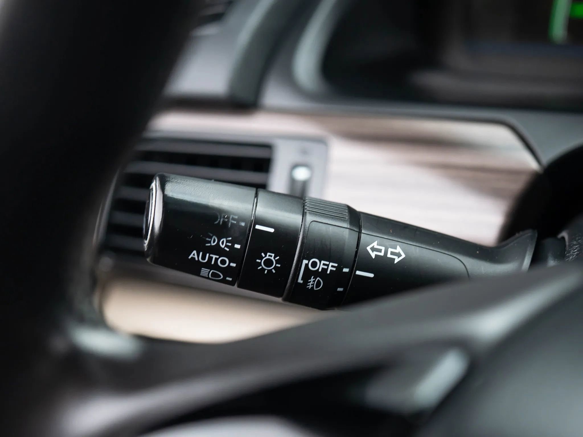 Used 2017 Honda Accord EX-L image 40