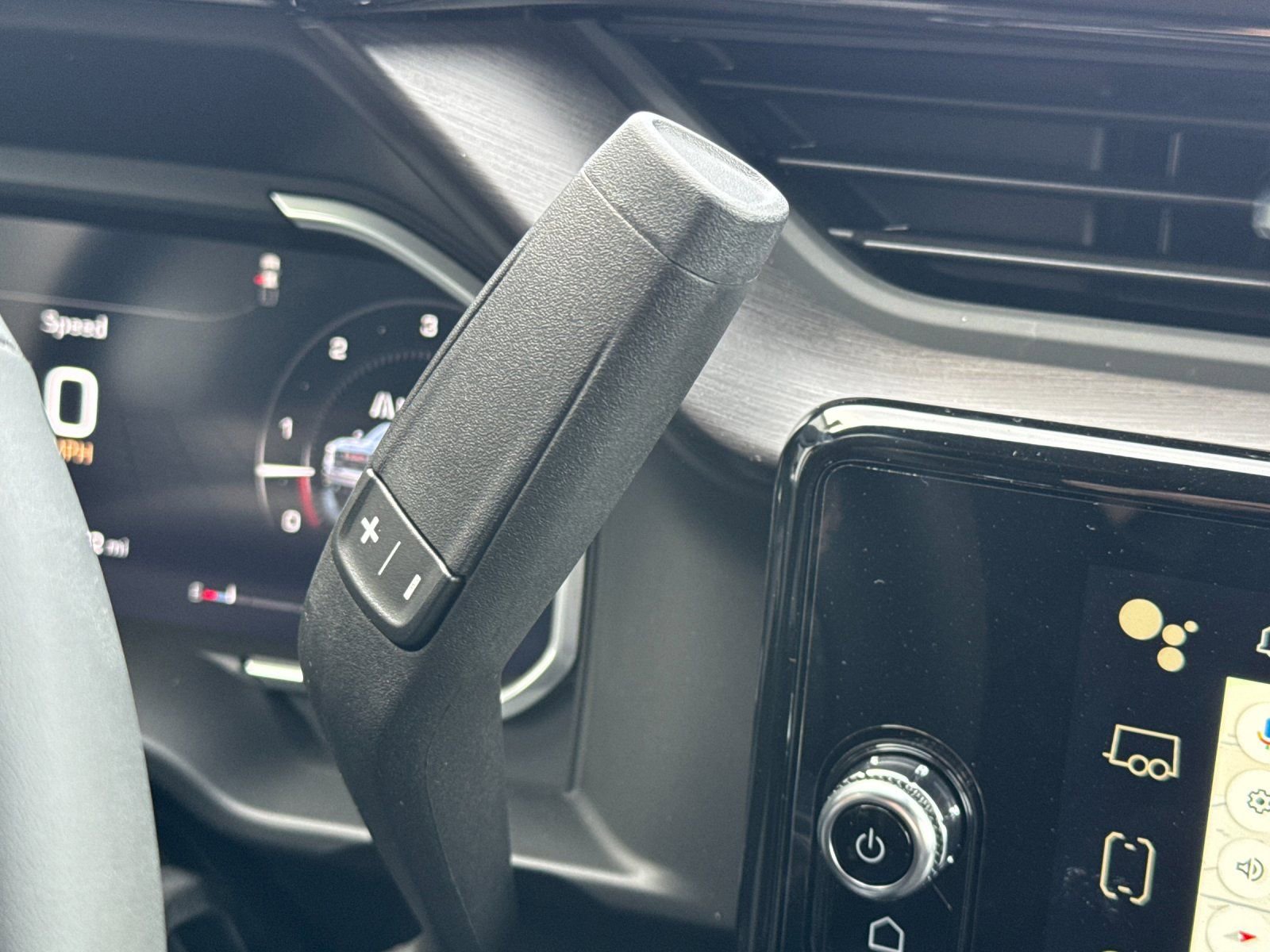 New 2026 GMC Sierra 2500 AT4 w/ Technology Package image 24