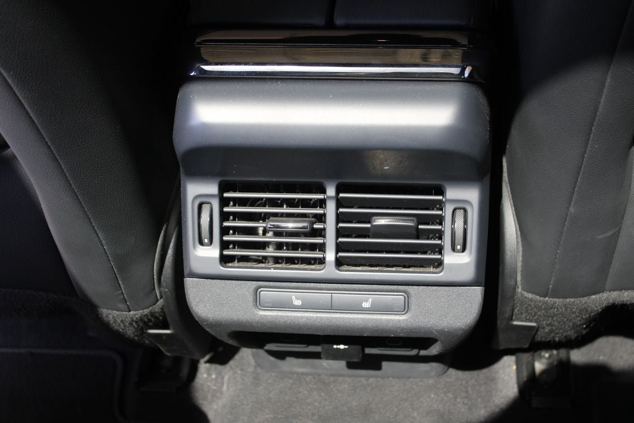 Used 2024 Land Rover Range Rover Evoque S AWD/4WD image 21