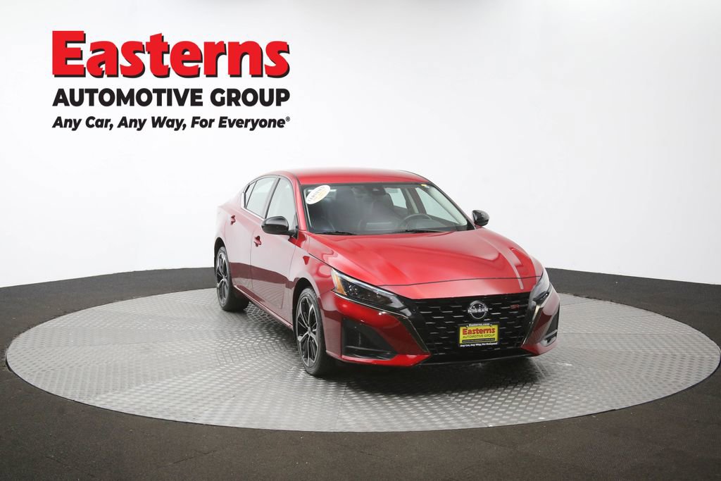 Used 2023 Nissan Altima 2.5 SR AWD/4WD image 49