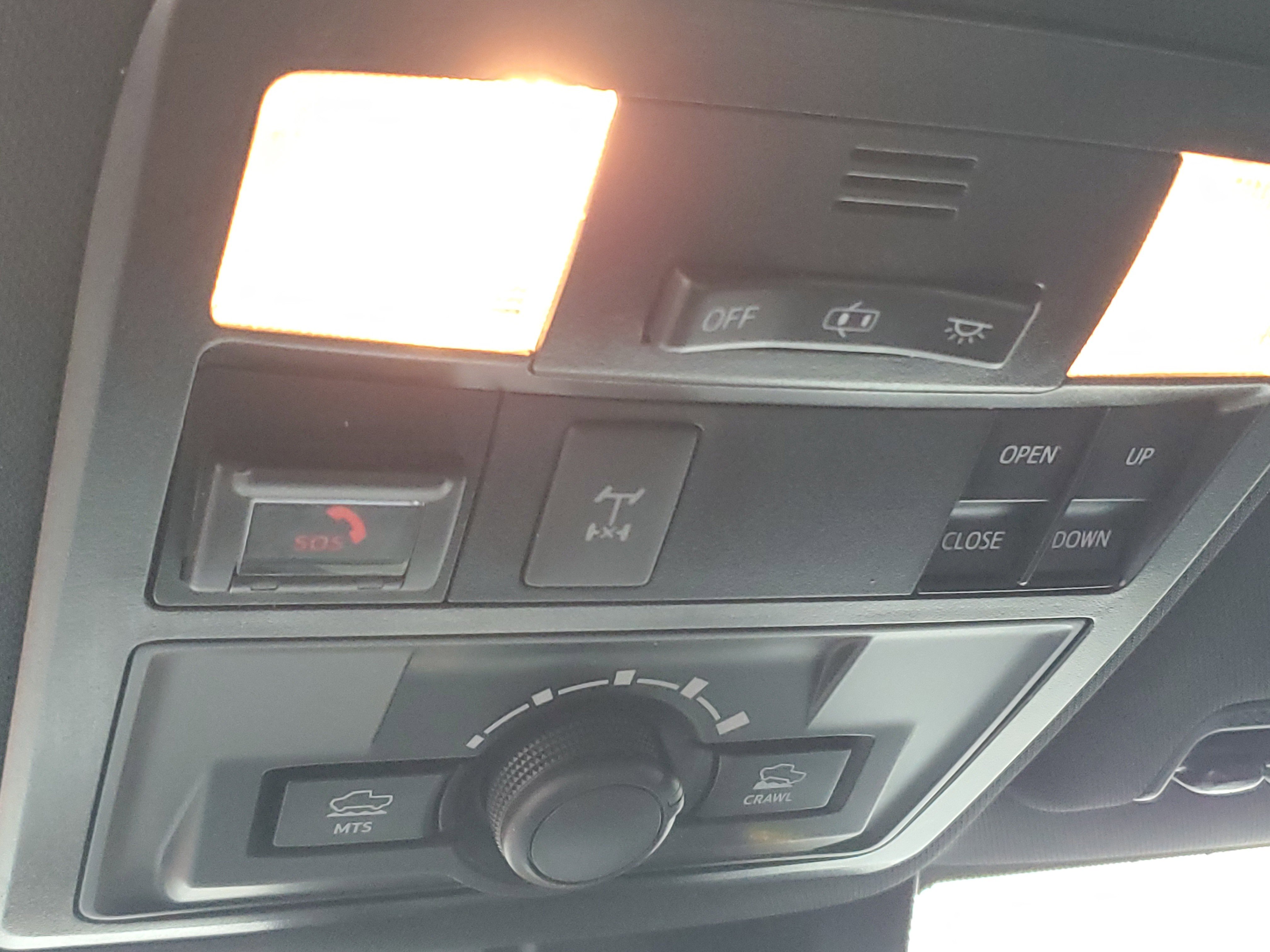 Used 2020 Toyota Tacoma TRD Off-Road image 22