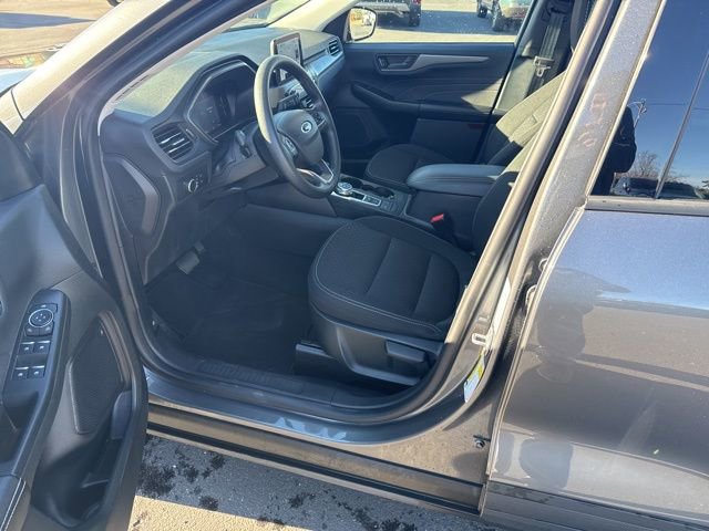 Used 2025 Ford Escape Active image 10