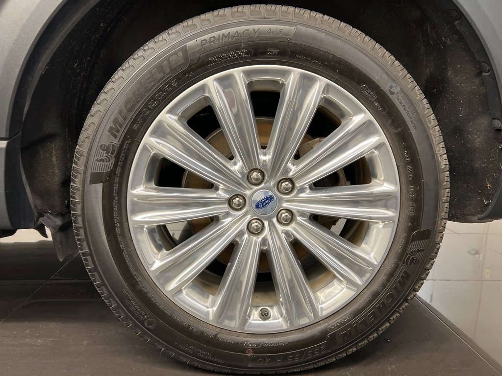 Certified 2023 Ford Explorer Limited w/ Hybrid Equipment Group 310A image 7