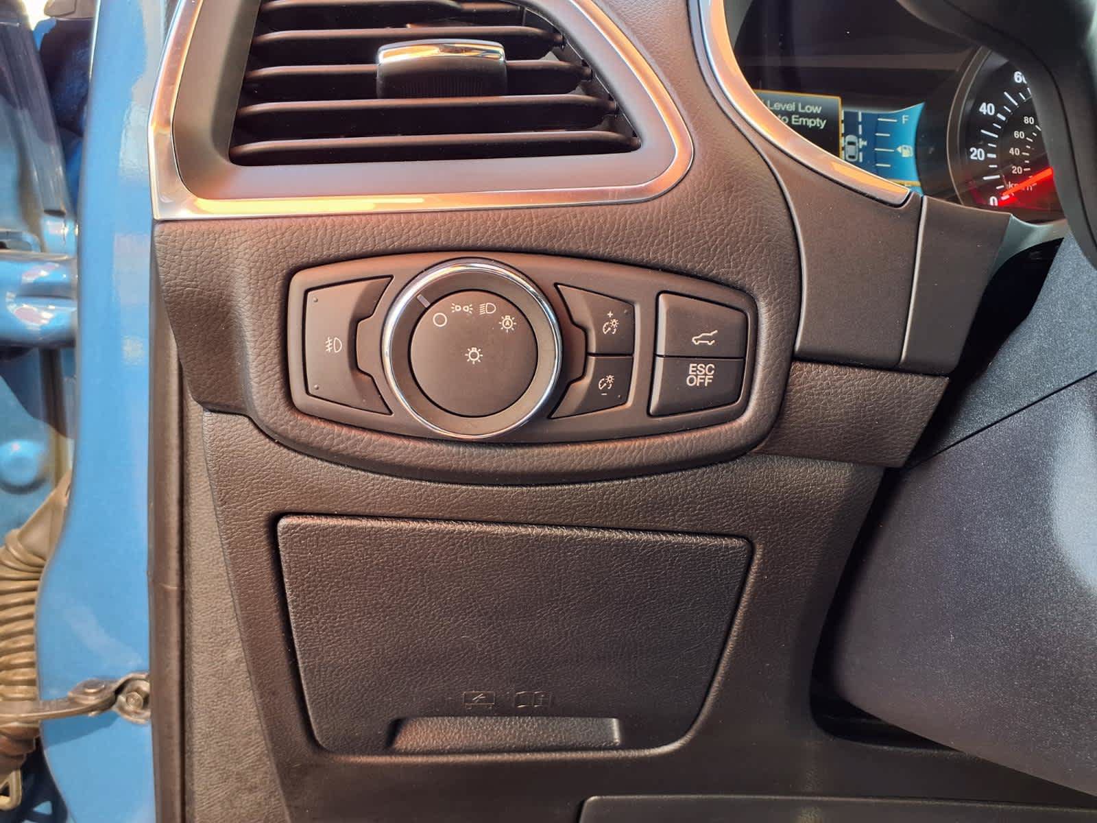 Used 2019 Ford Edge ST w/ Equipment Group 401A AWD/4WD image 21