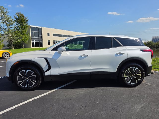 Used 2024 Chevrolet Blazer EV LT AWD/4WD image 20