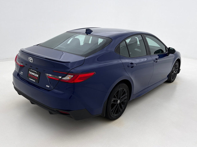 Used 2025 Toyota Camry SE AWD/4WD image 7