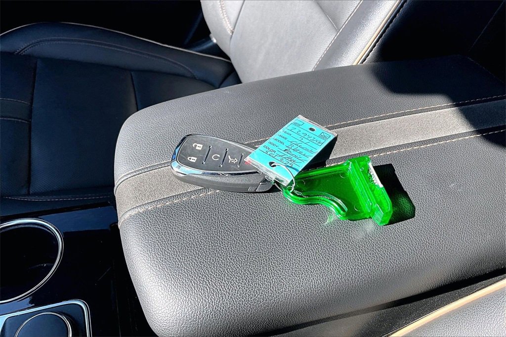 Used 2021 Chevrolet Blazer Premier w/ Driver Confidence II Package image 10