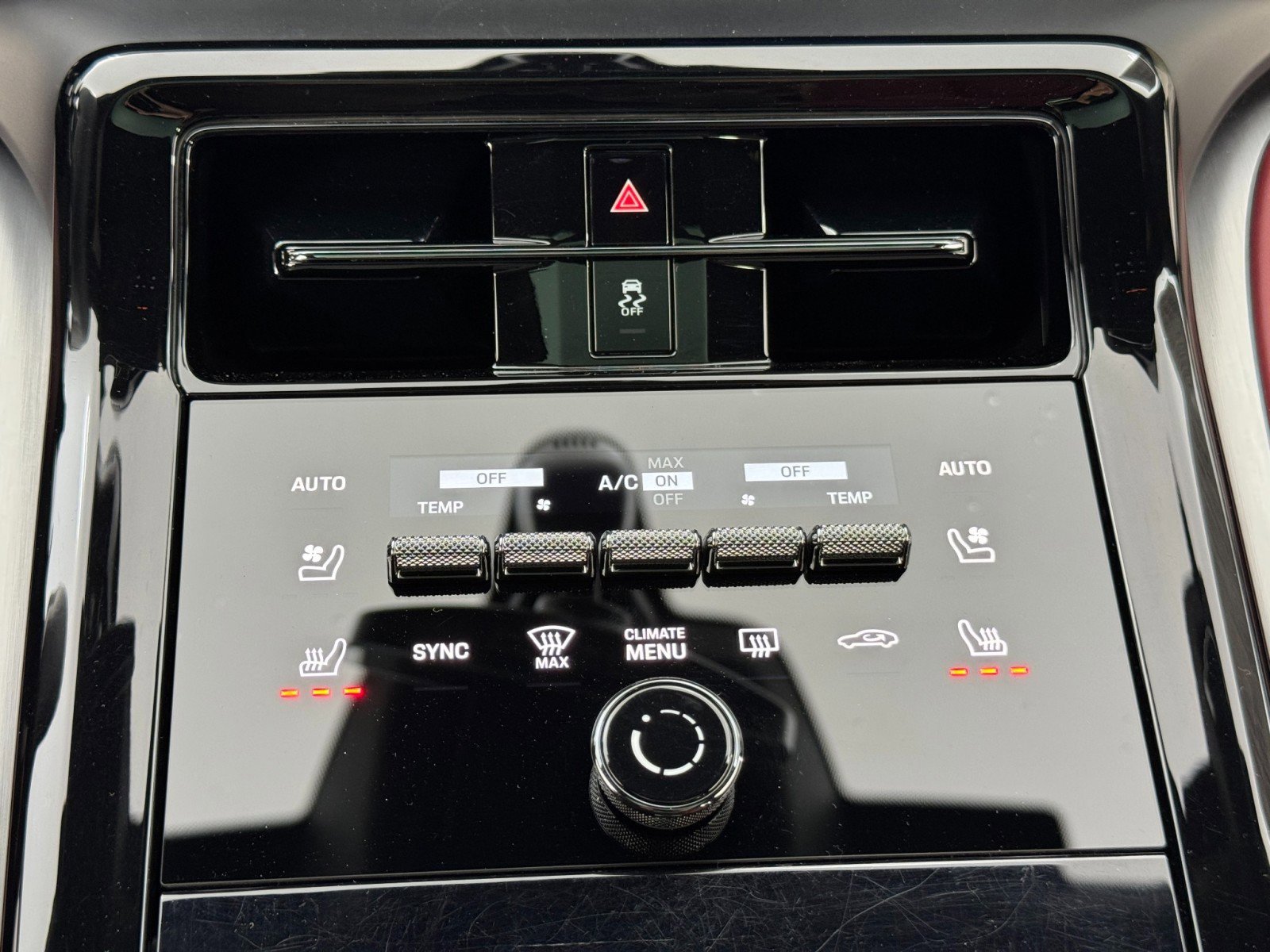 Used 2024 Porsche Panamera image 35