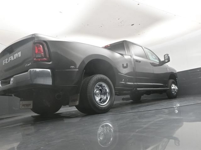 New 2026 RAM 3500 Tradesman AWD/4WD image 40