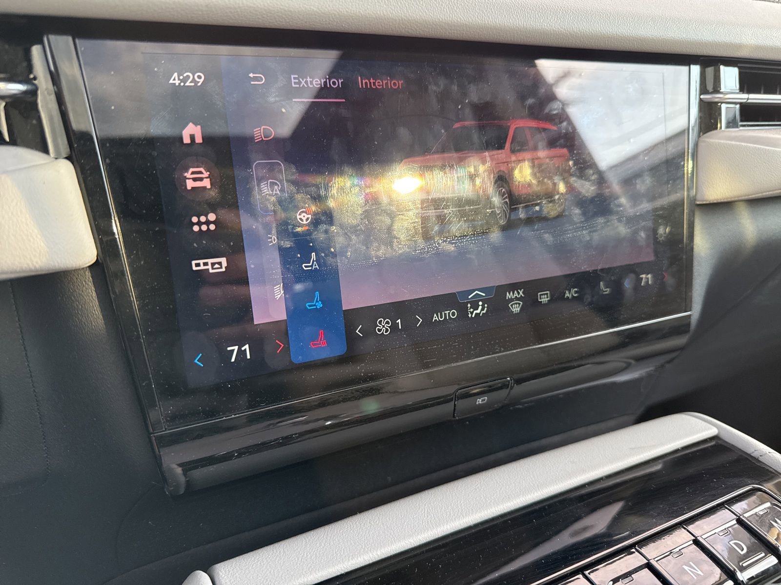 Used 2025 Lincoln Navigator L Reserve image 47