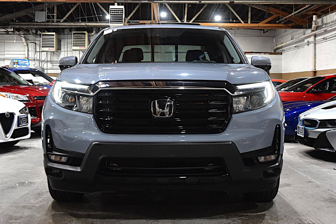 Used 2023 Honda Ridgeline RTL-E image 2