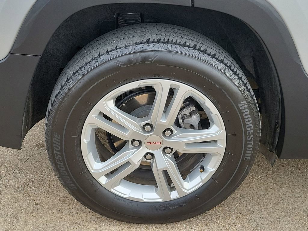 Certified 2024 GMC Terrain SLE image 31