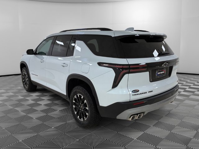 Certified 2026 Chevrolet Traverse Z71 w/ Driver Confidence Package AWD/4WD image 3