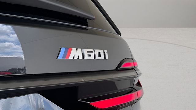 Used 2026 BMW X7 M60i image 21