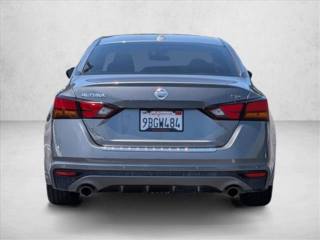 Used 2022 Nissan Altima 2.5 SR FWD image 7