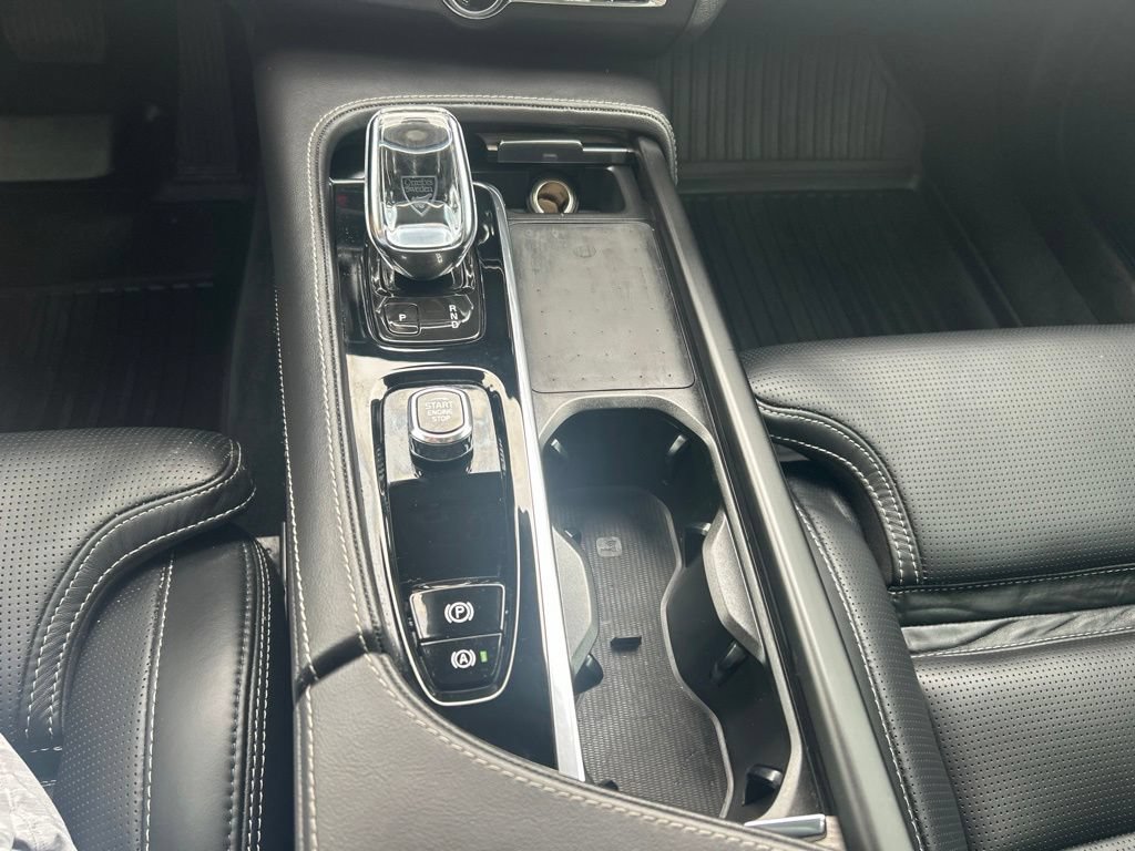 Used 2022 Volvo S90 B6 Inscription w/ Advanced Package AWD/4WD image 21