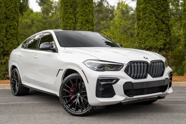 Used 2022 BMW X6 xDrive40i w/ M Sport Package AWD/4WD image 5