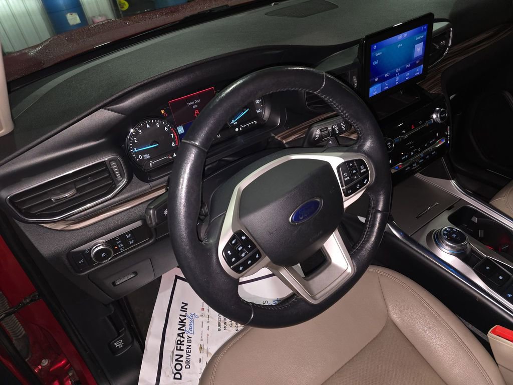Used 2021 Ford Explorer Limited w/ Equipment Group 301A image 20