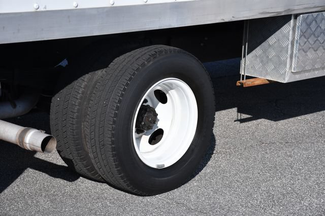 Used 2023 Ford E-450 and Econoline 450 Super Duty w/ Power Windows & Locks Group RWD image 17