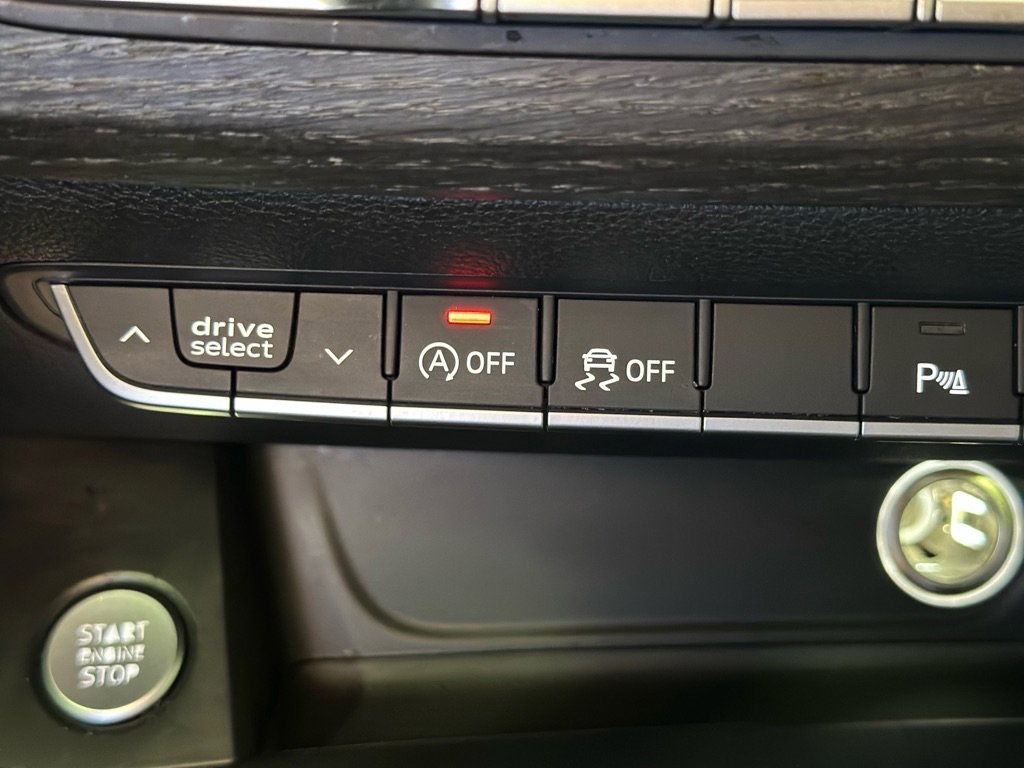 Used 2017 Audi A4 2.0T Premium Plus w/ Premium Plus Package image 19