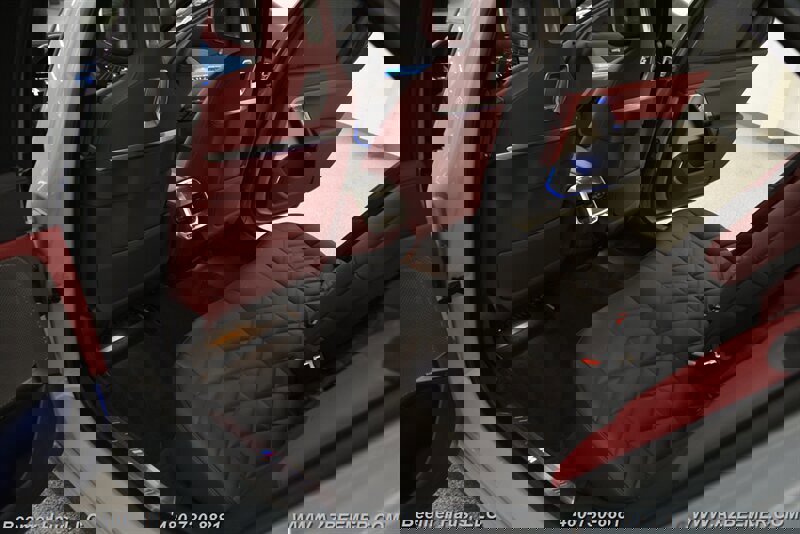 Used 2024 BMW 740i w/ M Sport Professional Package image 25