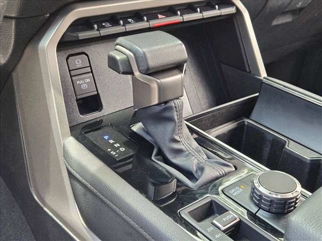 Used 2025 Toyota Sequoia Limited AWD/4WD image 12
