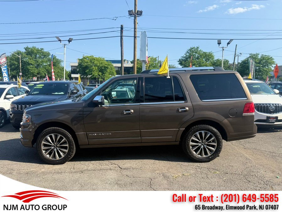 Used 2015 Lincoln Navigator 4WD image 5