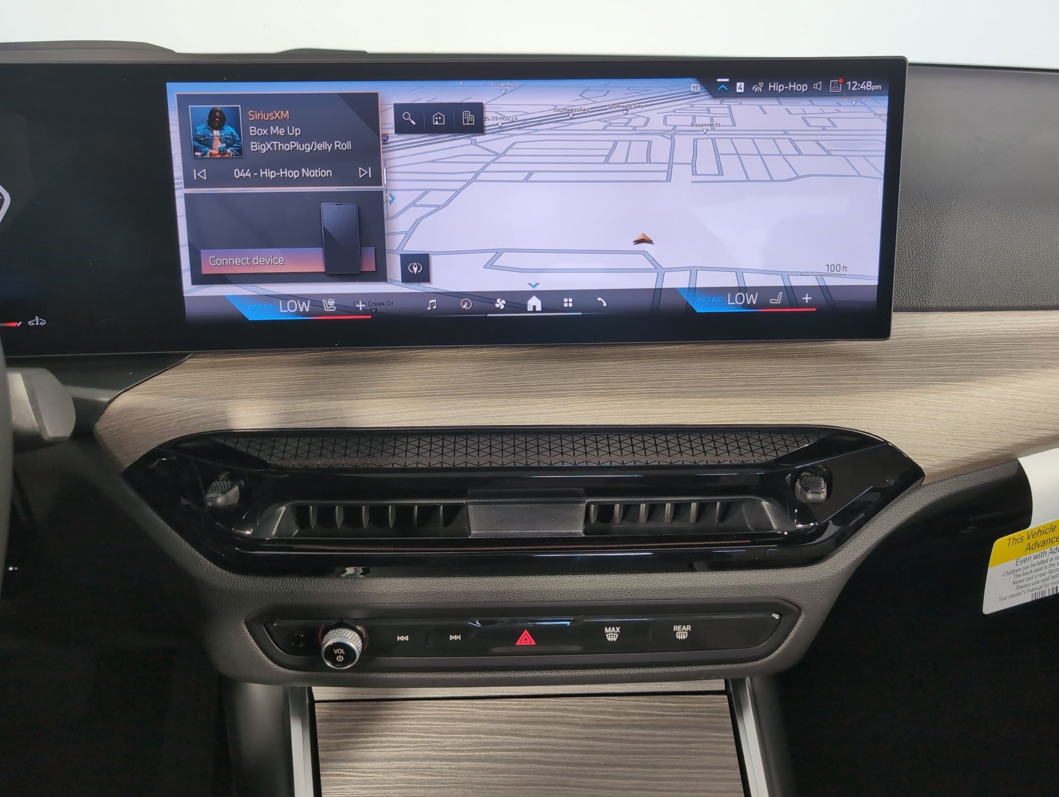 Used 2026 BMW 230i Coupe w/ Premium Package RWD image 23