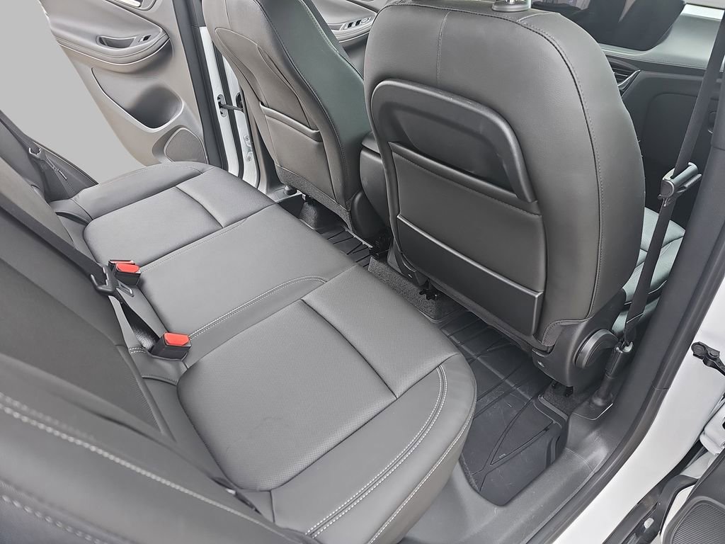Certified 2024 Buick Encore GX Sport Touring w/ Experience Buick Package FWD image 14