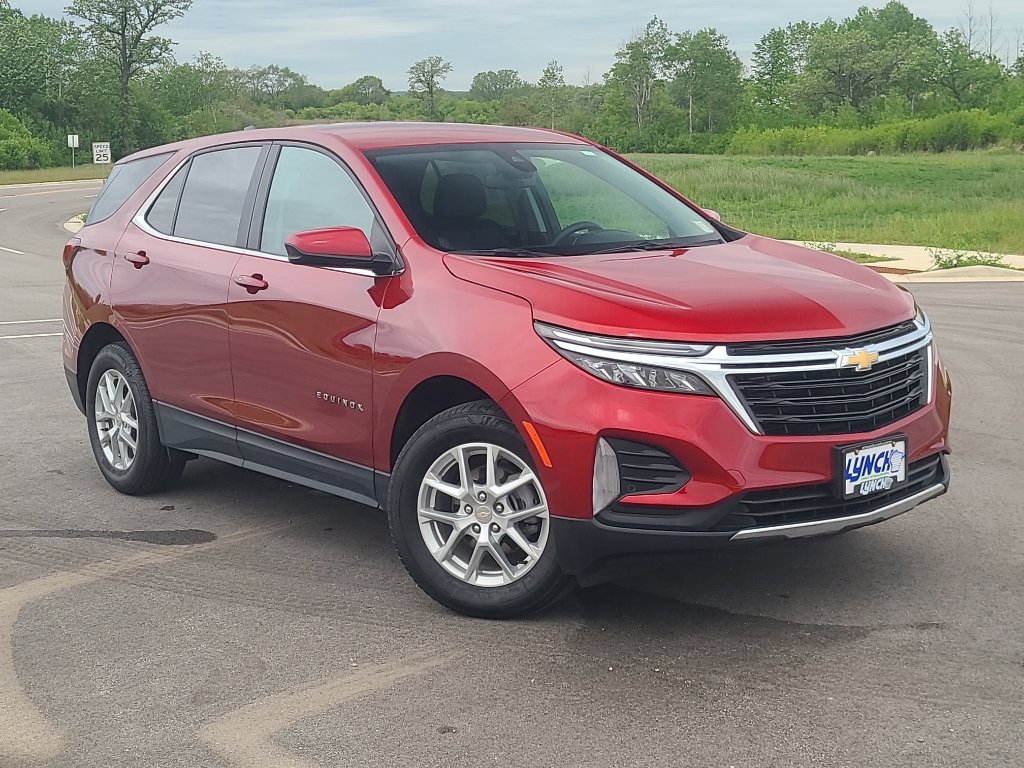 Used 2024 Chevrolet Equinox LT w/ LPO, Floor Liner Package AWD/4WD image 5
