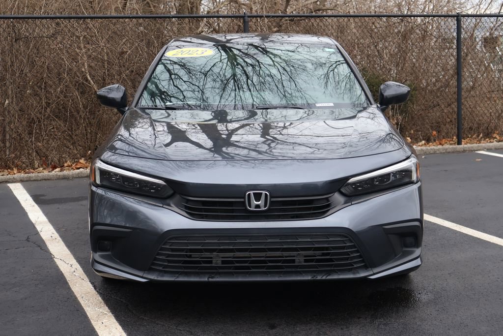 Used 2023 Honda Civic Sport image 2
