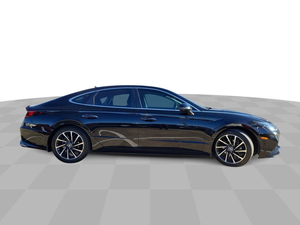 Used 2021 Hyundai Sonata Limited image 9