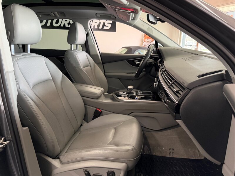Used 2019 Audi Q7 3.0T Prestige w/ Prestige Package image 36