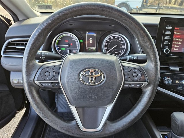 Used 2022 Toyota Camry LE image 25