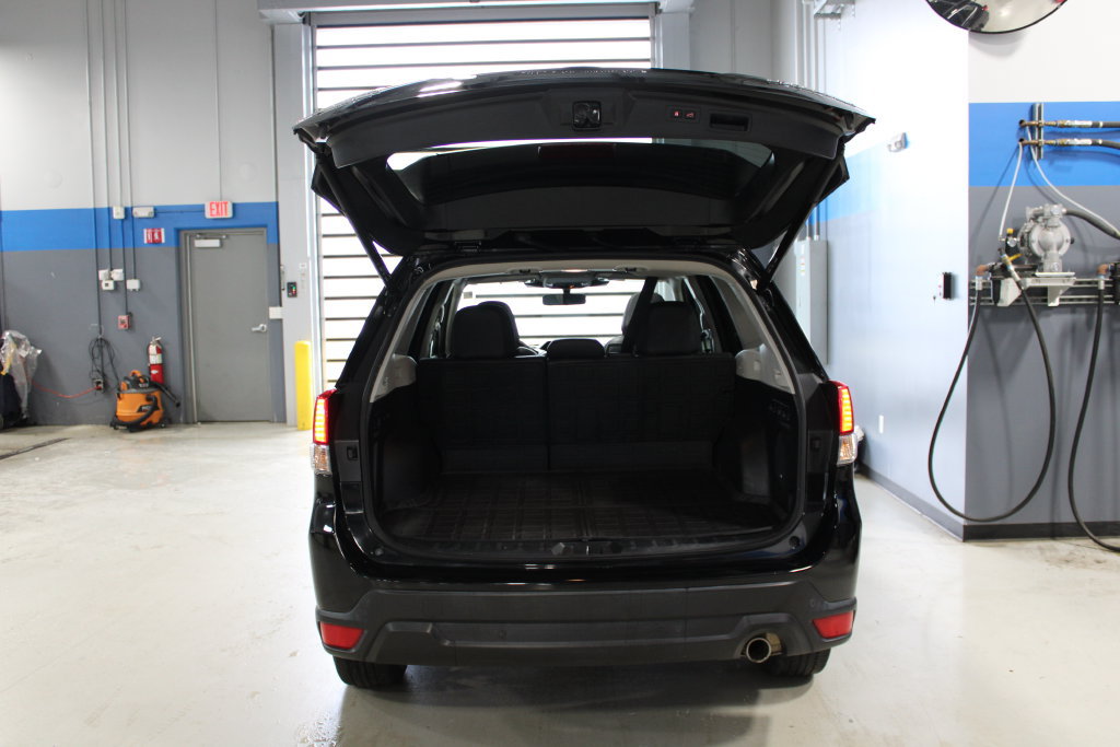 Used 2022 Subaru Forester Limited AWD/4WD image 28