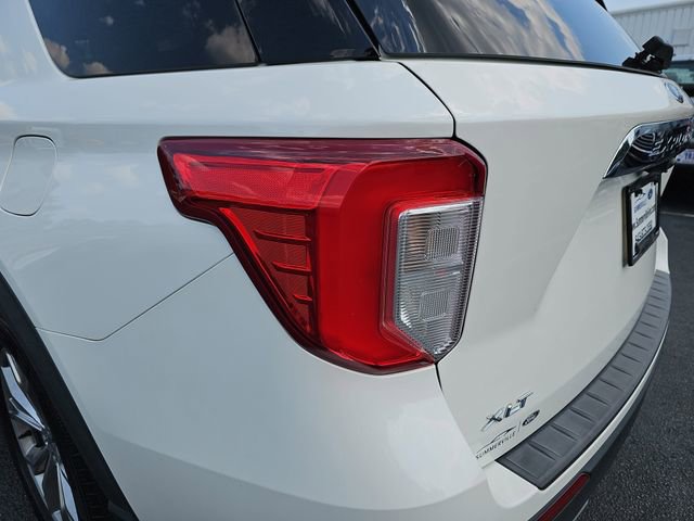 Used 2021 Ford Explorer XLT w/ Equipment Group 202A RWD image 38