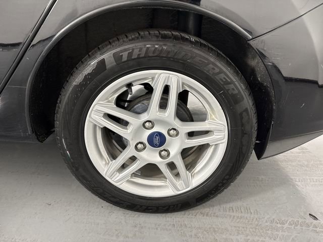 Used 2019 Ford Fiesta SE FWD image 5