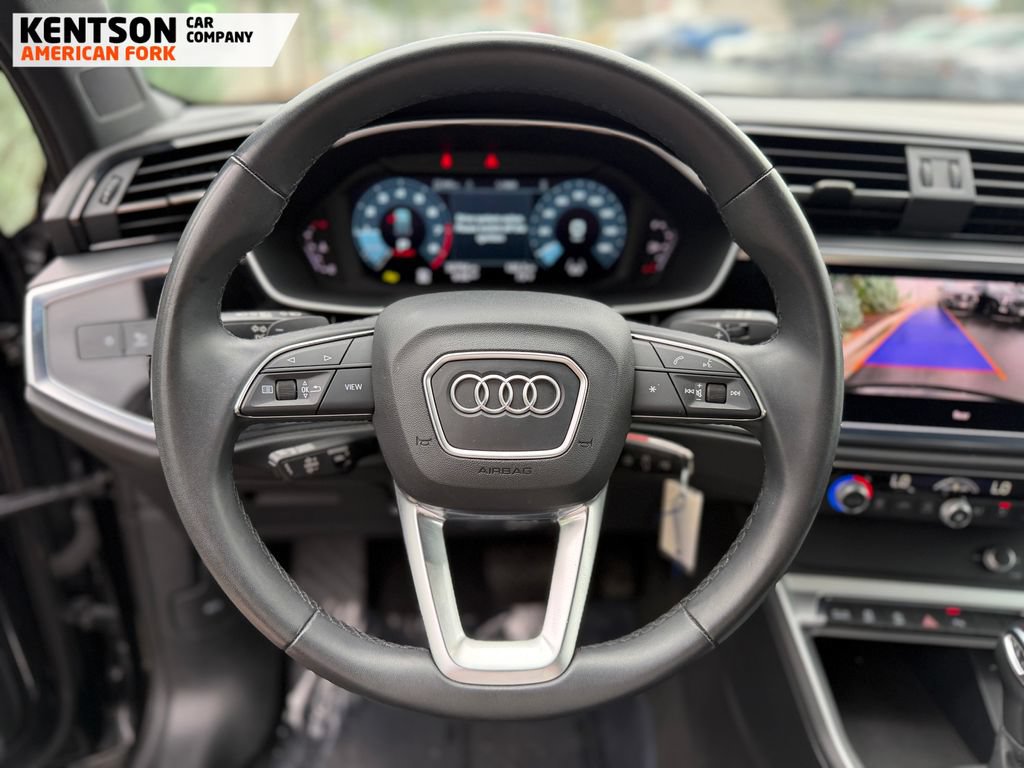 Used 2025 Audi Q3 2.0T Premium AWD/4WD image 14