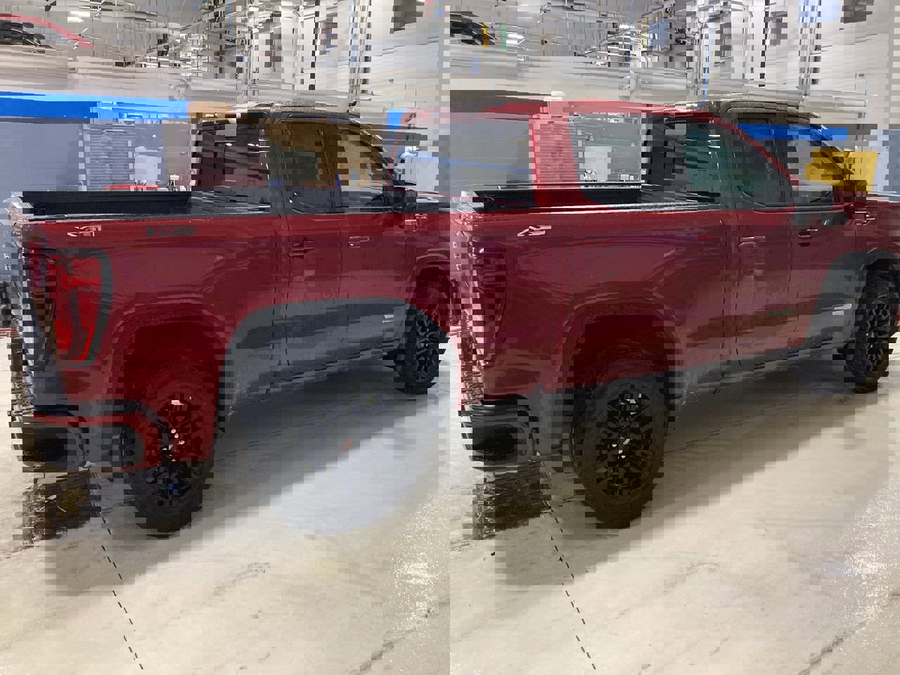 Used 2023 GMC Sierra 1500 Elevation w/ Preferred Package image 8