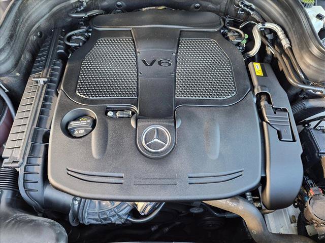 Used 2015 Mercedes-Benz GLK 350 4MATIC image 23