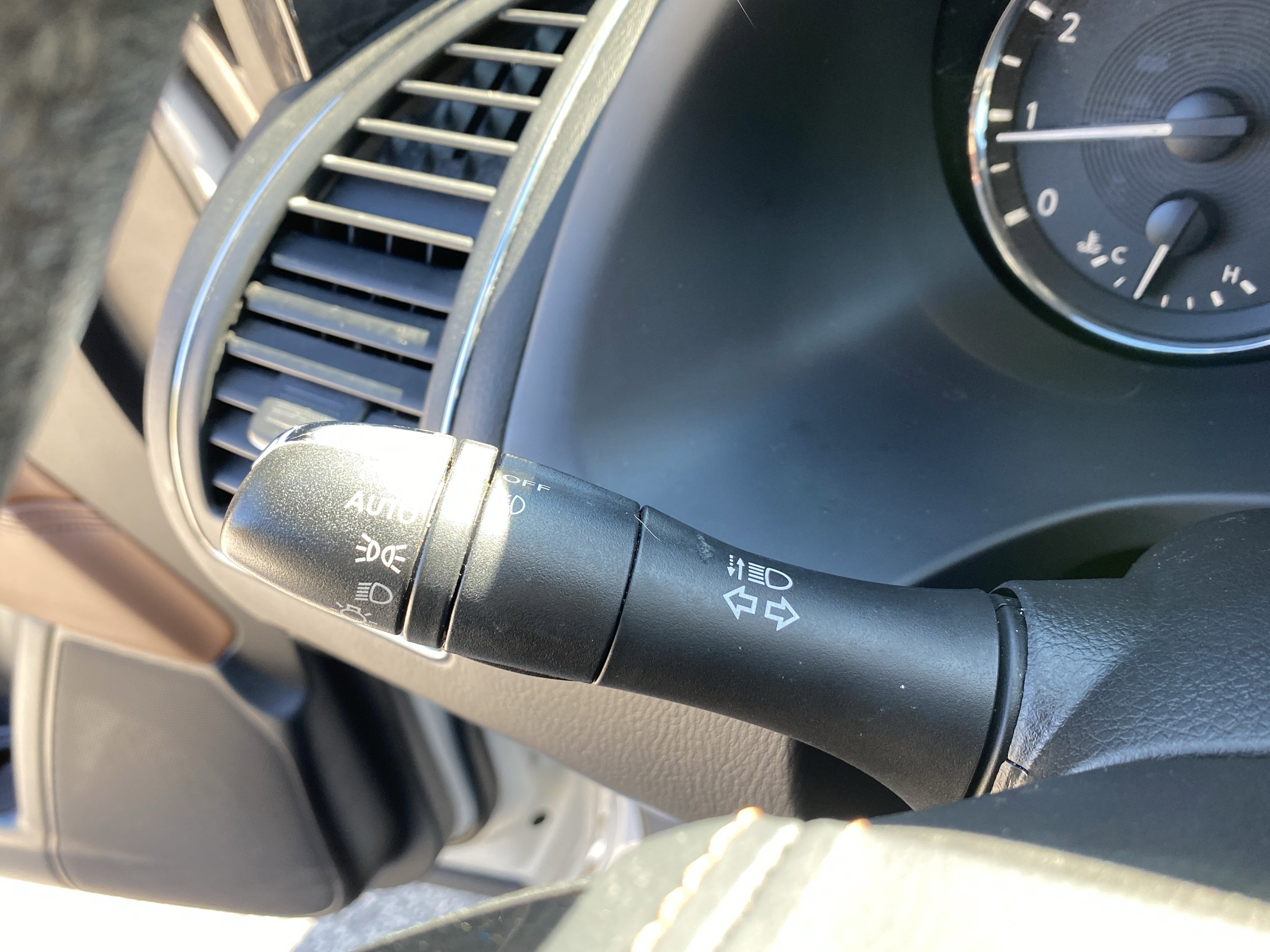 Used 2023 INFINITI QX80 Sensory w/ Cargo Package image 83