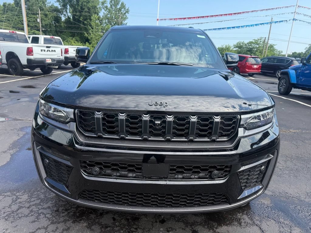 New 2026 Jeep Grand Cherokee L Limited AWD/4WD image 9