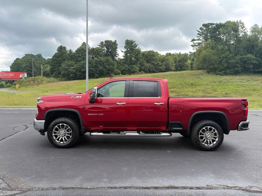New 2026 Chevrolet Silverado 2500 LTZ w/ LTZ Plus Package AWD/4WD image 5