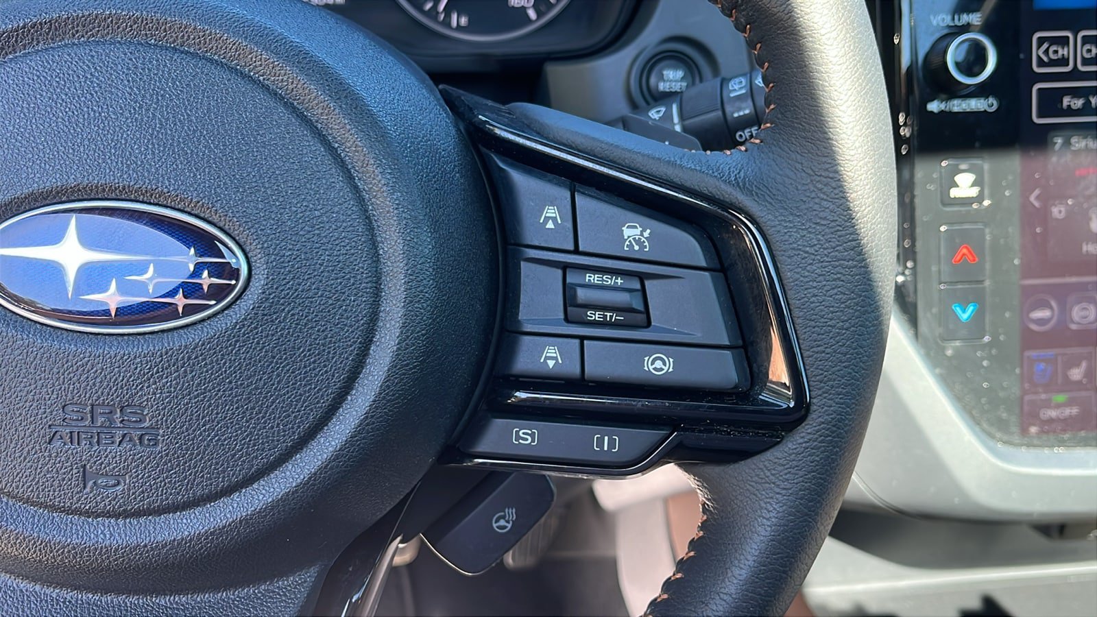 Certified 2025 Subaru Forester Touring AWD/4WD image 15
