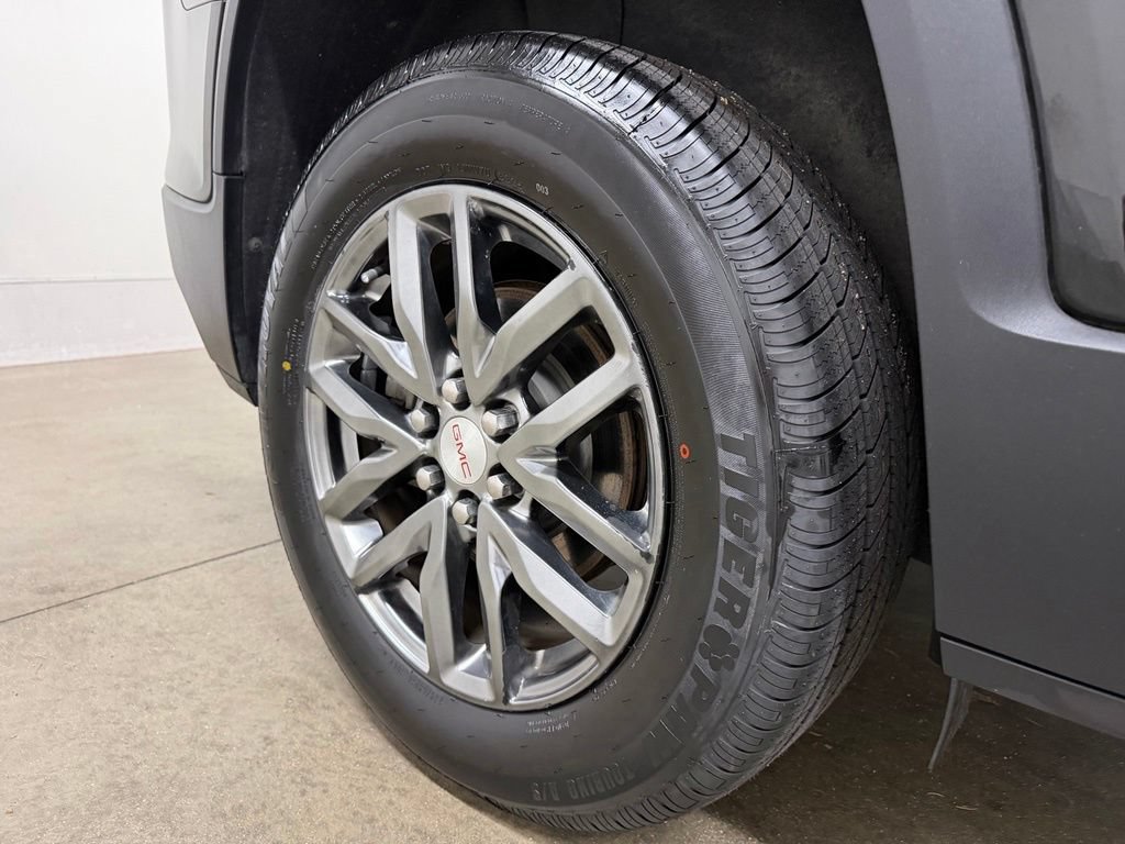 Certified 2017 GMC Acadia SLT AWD/4WD image 10