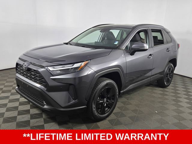 Used 2024 Toyota RAV4 XLE image 3