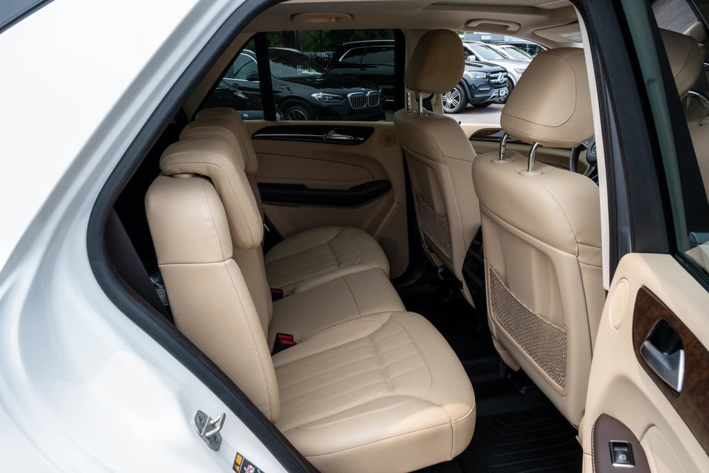 Used 2018 Mercedes-Benz GLE 350 image 32