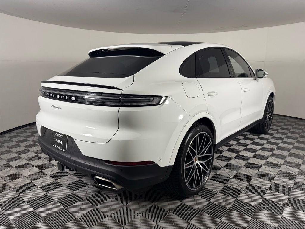 Certified 2025 Porsche Cayenne Coupe image 7
